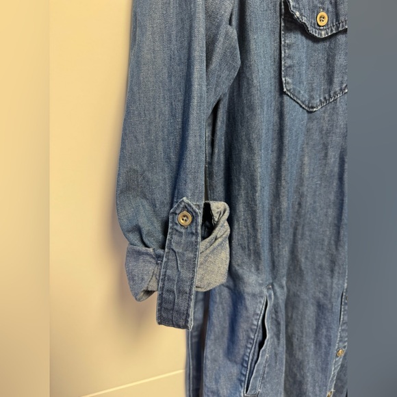 Banana Republic Denim Dress. Size 4. - Picture 5 of 10